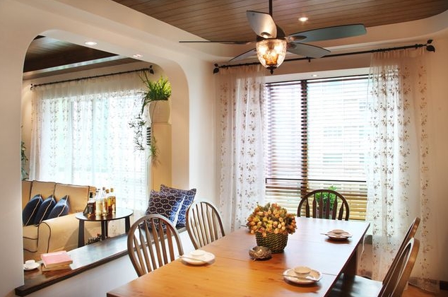 炎炎夏日，用窗簾來(lái)給家居換上清涼的“夏裝”吧！