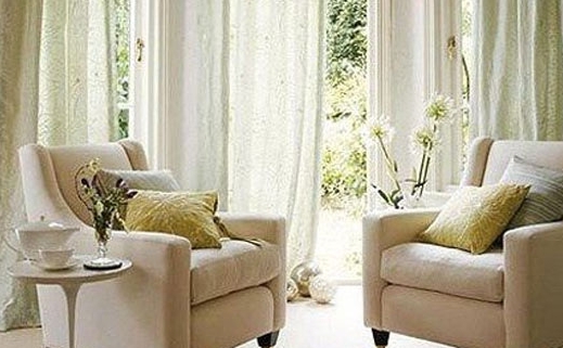 選擇窗簾色調(diào)有講究，炎炎夏日給你不一樣的清涼