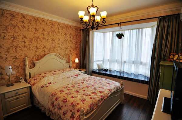 教你根據(jù)家居空間來(lái)選擇窗簾的顏色 教你根據(jù)家居空間來(lái)選擇窗簾的顏色