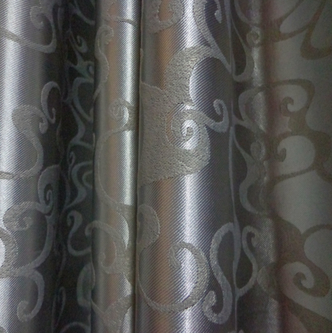 什么窗簾遮光效果好，遮光窗簾選擇有哪些技巧？